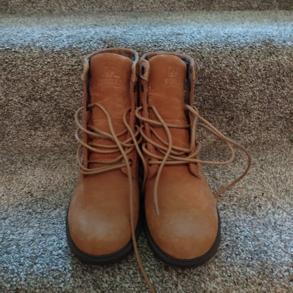 Women's Kodiak Low Rider Original Lace Up Boots